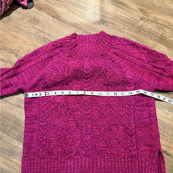 GAP Magenta Cable Knit Sweater - Picture 6 of 6